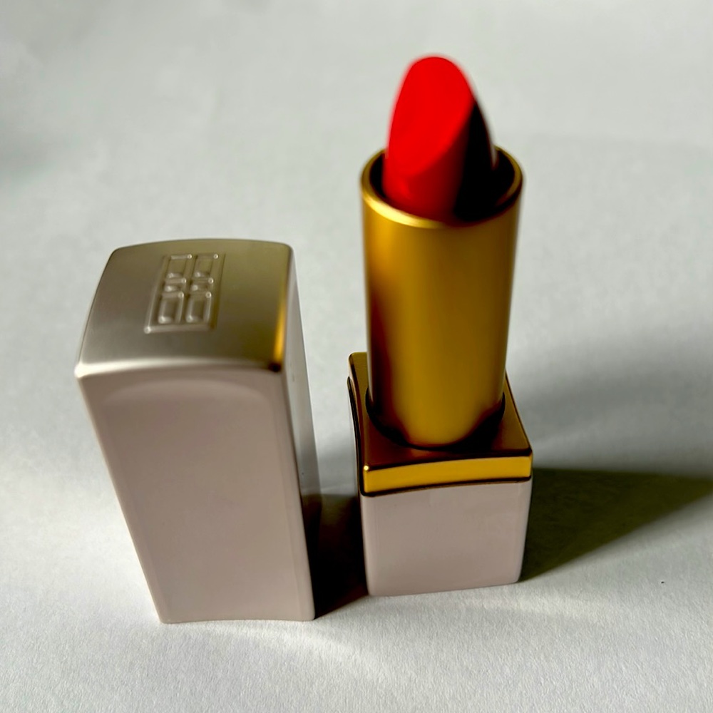 Elizabeth Arden Red Door Red Lipstick - Brand New